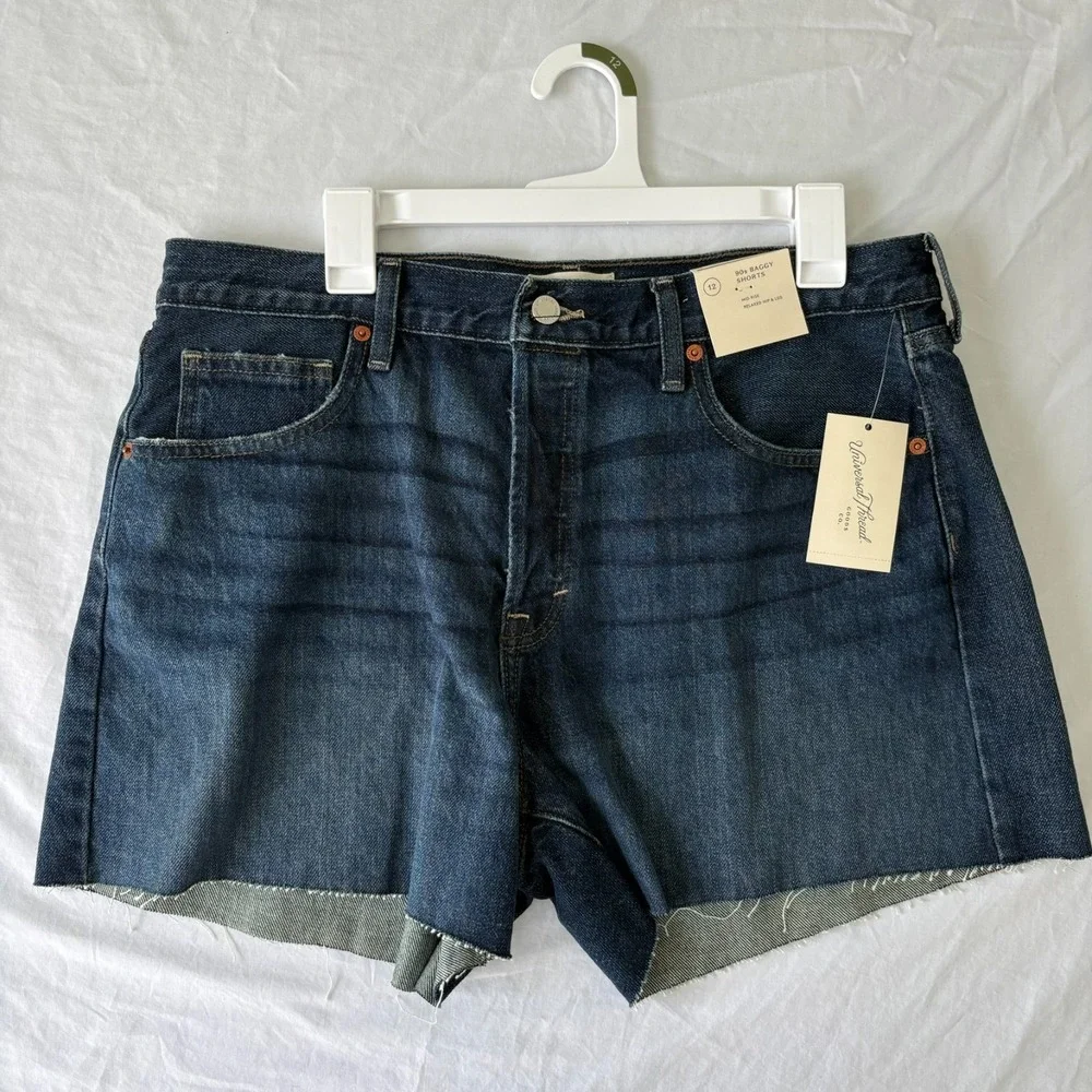 NWT Universal Thread‎ Womens Blue Denim Relaxed Fit 90s Baggy Shorts Size 12